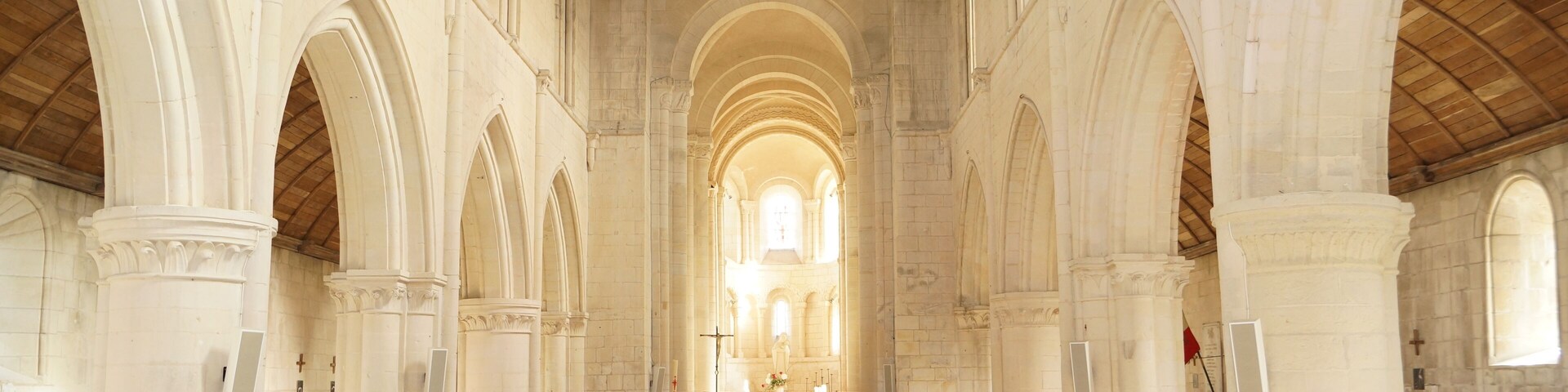 Eglise Saint-Vigor de Cheux - colonnes