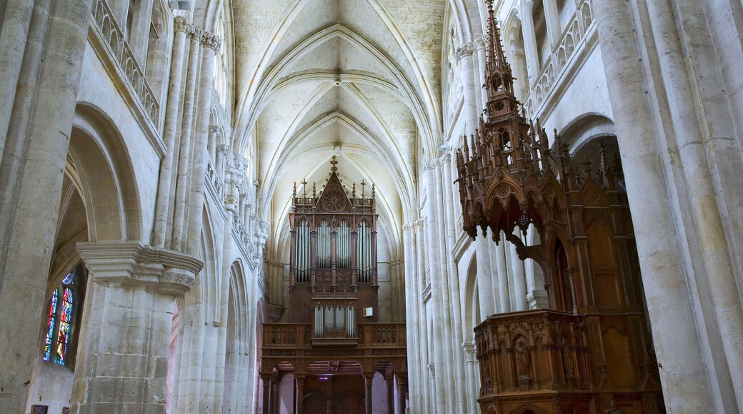 france; normandie; evreux : église saint taurin, chaire et orgu