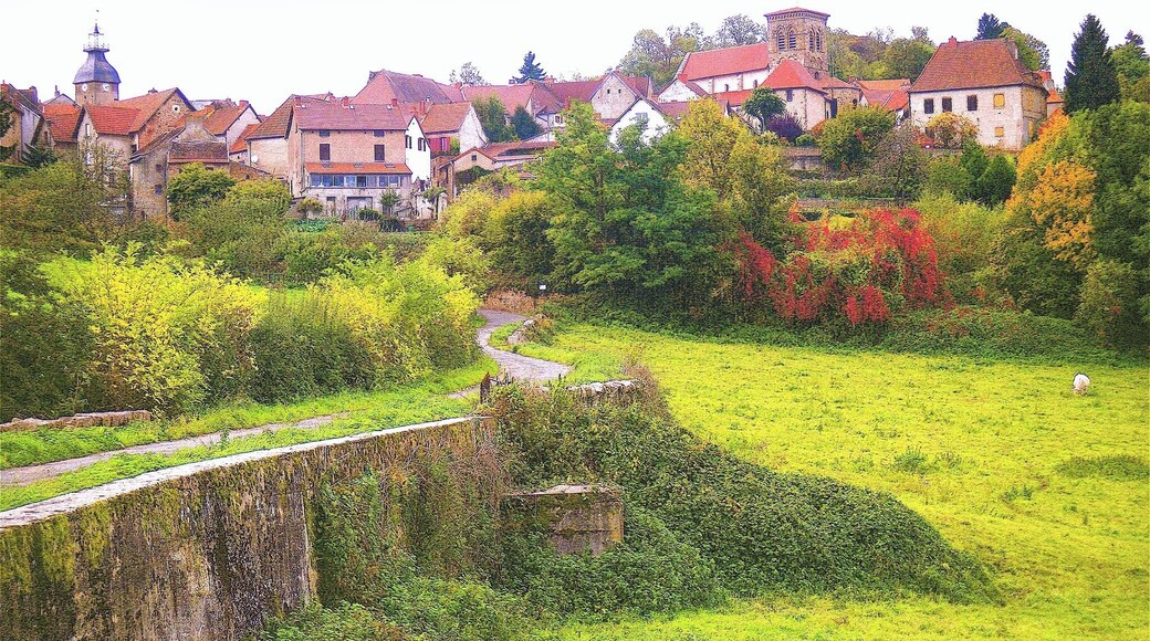 63700 Montaigut, France