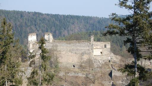 Dívčí kámen is a ruin castle situated on the Vltava River near the small town of Křemže. There is a nominal entrance fee which allows you to explore the castle grounds - nice spot for a picnic. The area is popular for hiking, rafting and canoeing.
The nearest train station is Třísov.
#hiking