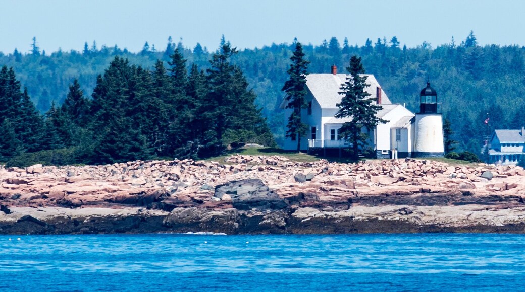 Winter Harbor Light statiion on the Schoodic Peninsula Maine
