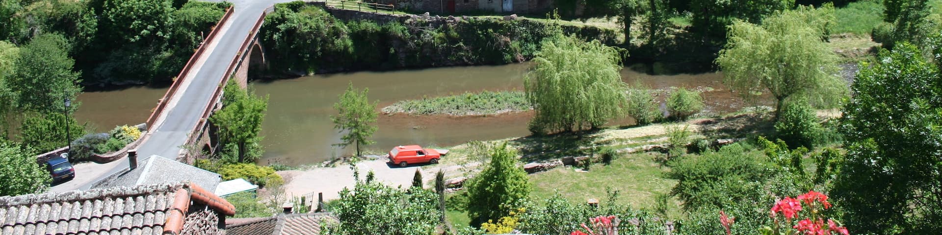 Combret (Aveyron) - vue sur le Rance
