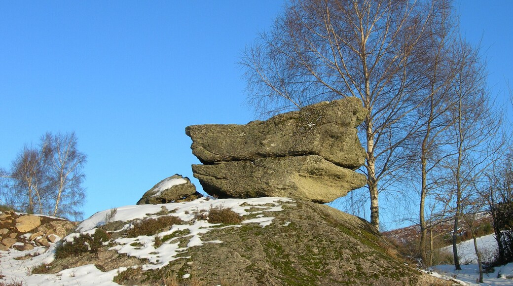 Rochers du Diable sur la commune d'Arvieu en Aveyron