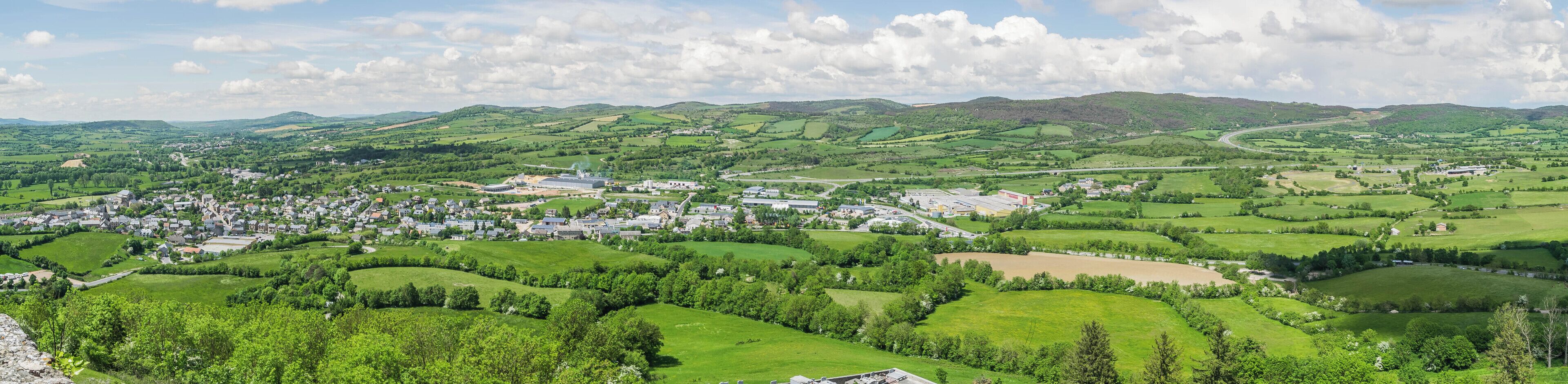 NOTE: This image is a panorama consisting of multiple frames that were merged or stitched in software. As a result, this image necessarily underwent some form of digital manipulation. These manipulations may include blending, blurring, cloning, and color and perspective adjustments. As a result of these adjustments, the image content may be slightly different than reality at the points where multiple images were combined. This manipulation is often required due to lens, perspective, and parallax distortions.