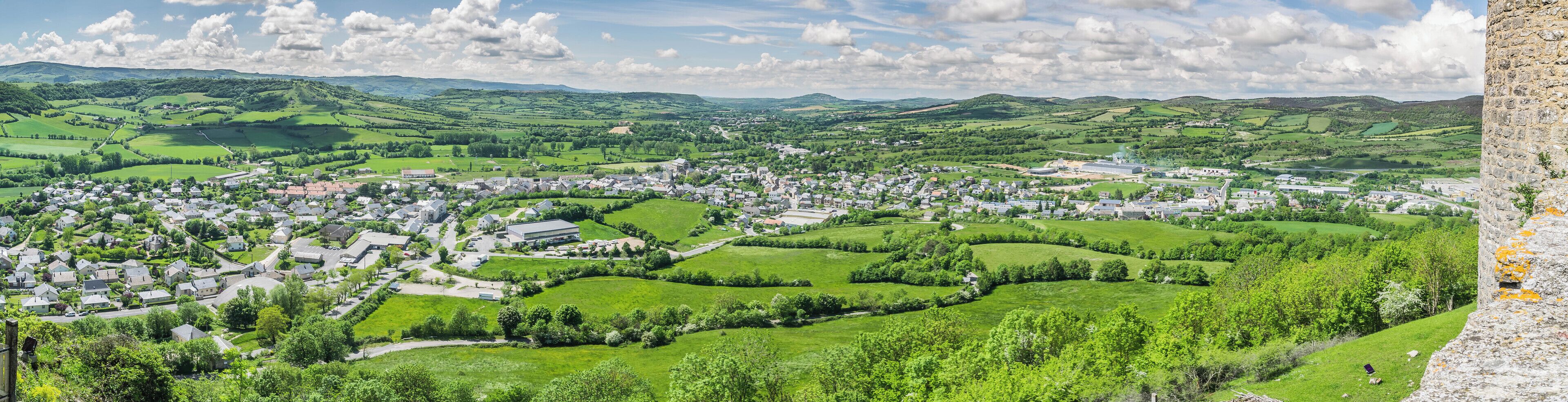 NOTE: This image is a panorama consisting of multiple frames that were merged or stitched in software. As a result, this image necessarily underwent some form of digital manipulation. These manipulations may include blending, blurring, cloning, and color and perspective adjustments. As a result of these adjustments, the image content may be slightly different than reality at the points where multiple images were combined. This manipulation is often required due to lens, perspective, and parallax distortions.