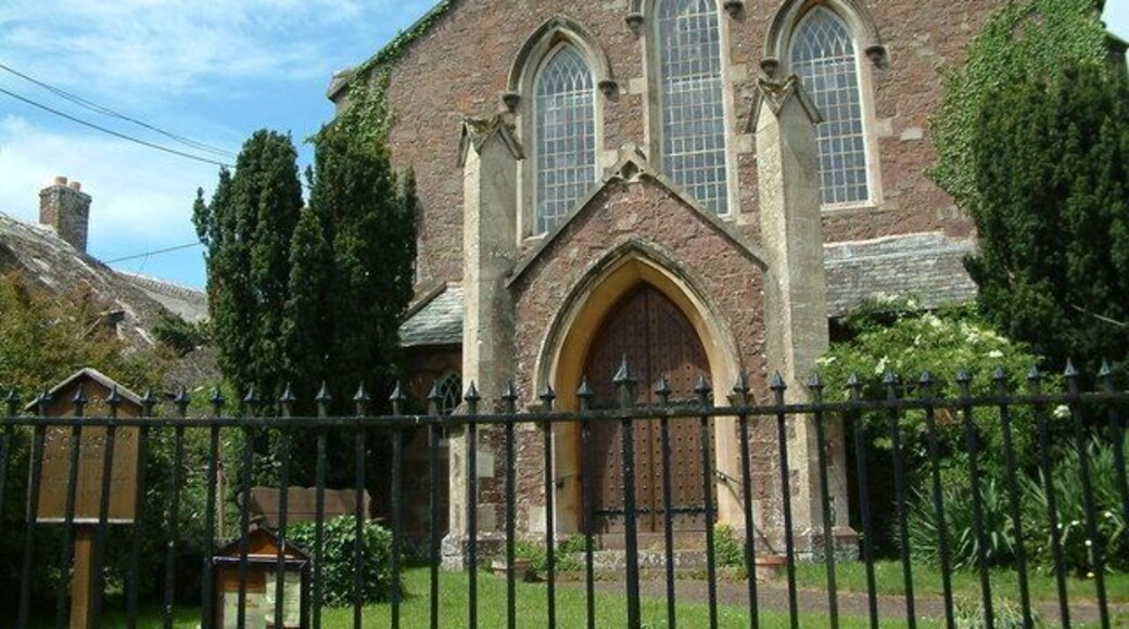 Church, Sandford, Devon The Congregational Church is immediately next to the Parish Church.