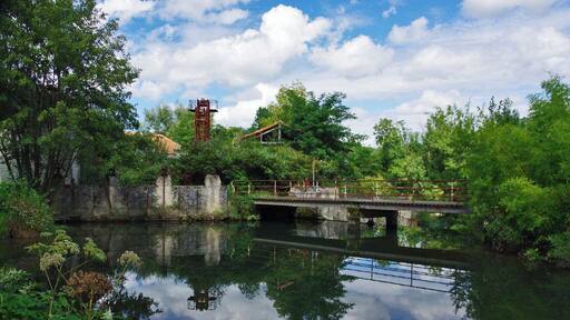 Canal d'amenée d'eau.