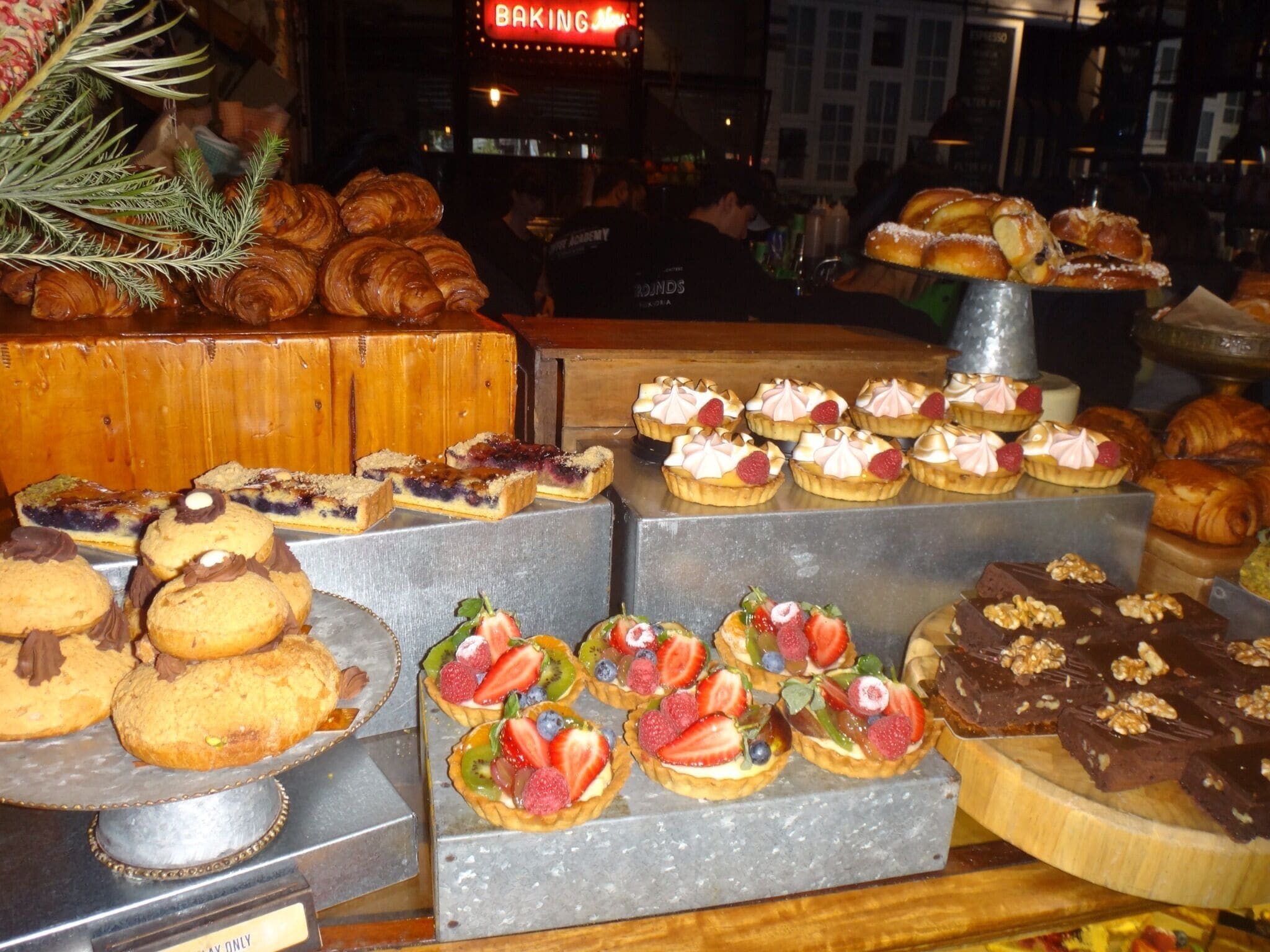 How can anyone pass by these little treats without being tempted 😛