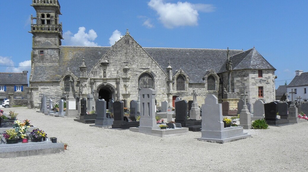 Église Sainte-Pitère du Tréhou (29). Vue méridionale.