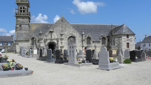 Église Sainte-Pitère du Tréhou (29). Vue méridionale.