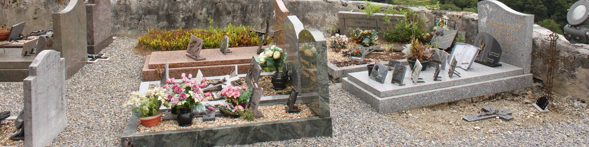 This building is indexed in the Base Mérimée, a database of architectural heritage maintained by the French Ministry of Culture, under the reference PA00132935 .