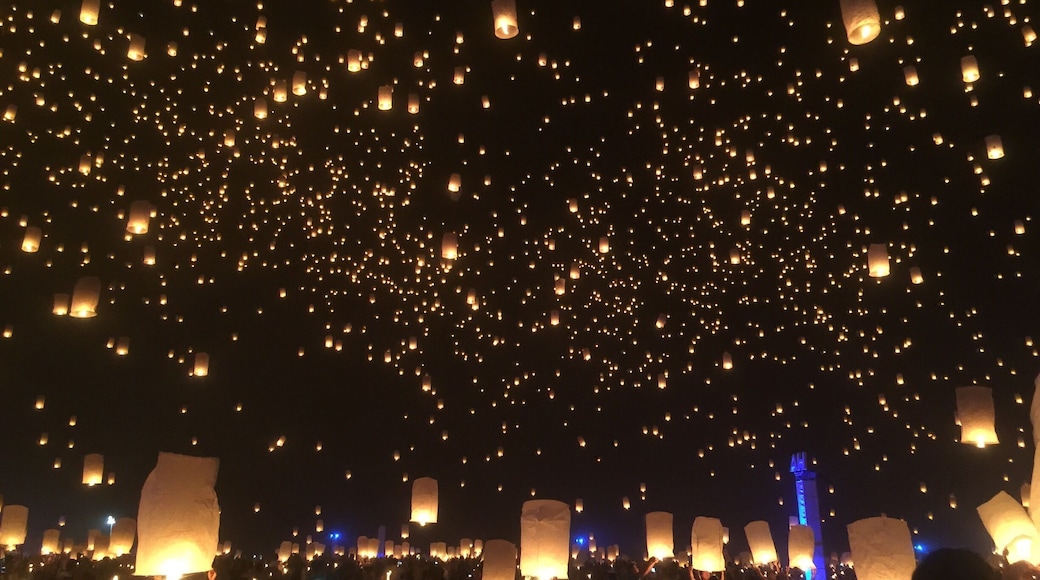 #patterns. The RISE Festival just north of Las Vegas is a spectacular event. You can write your dreams, thoughts, wishes, prayers, or whatever is in your heart and then send it to the skies! The first launch made my heart skip a beat and brought tears to my eyes. Thousands of lanterns lifting off at one time with music in the background and family at my side was an unforgettable experience.