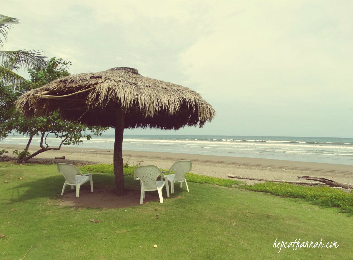 This is a great place to spend the day swimming, shelling, and just simply relaxing.  I thoroughly enjoyed Playa Las Lajas.  It's the most beautiful beach in Chiriqui, Panama.
See my full article here: http://www.hepcathannah.com/playa-las-lajas-beach-resort/
