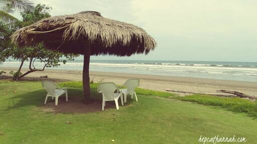 This is a great place to spend the day swimming, shelling, and just simply relaxing. I thoroughly enjoyed Playa Las Lajas. It's the most beautiful beach in Chiriqui, Panama.
See my full article here: http://www.hepcathannah.com/playa-las-lajas-beach-resort/
