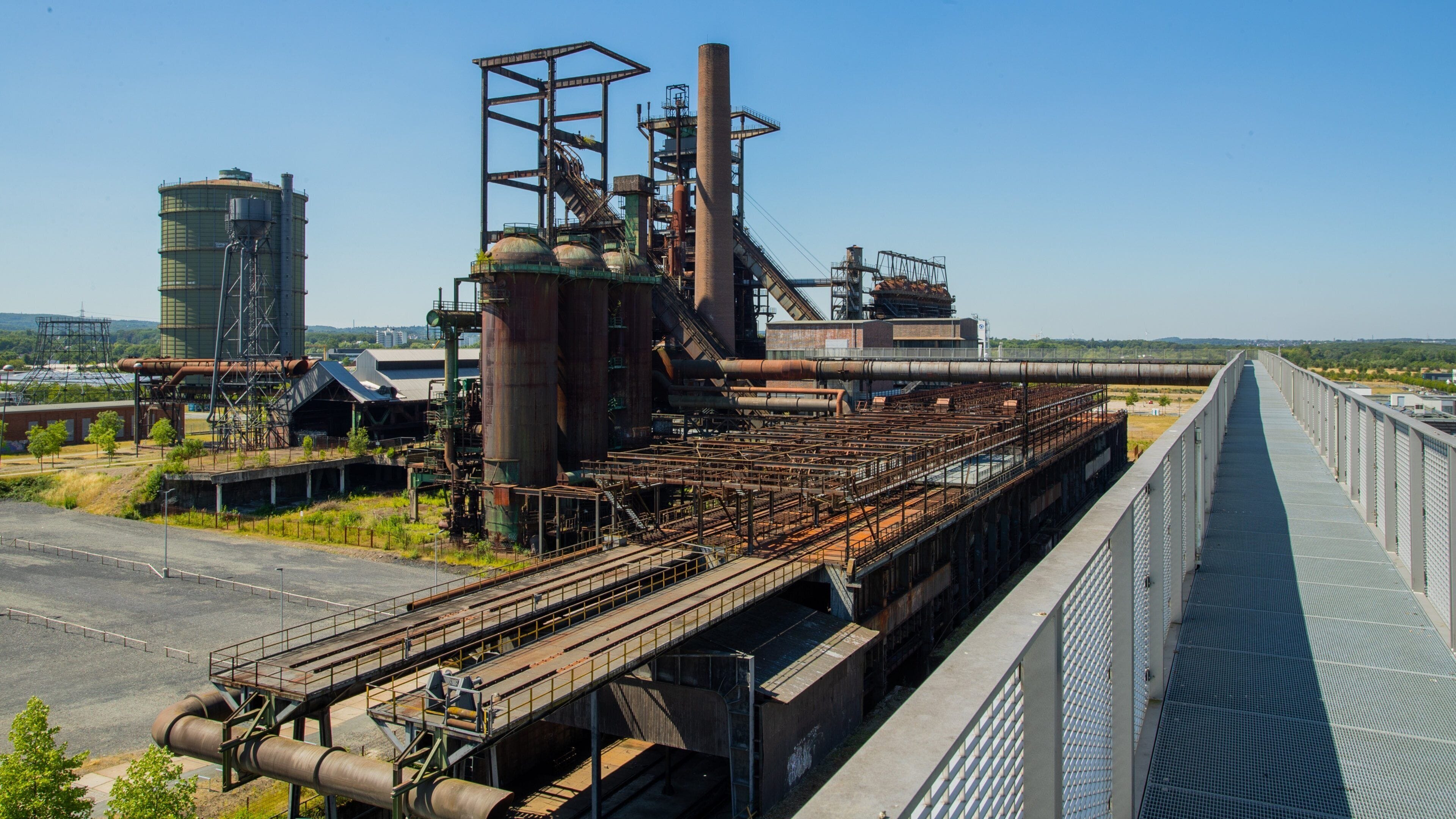 Phoenix-West featuring industrial elements