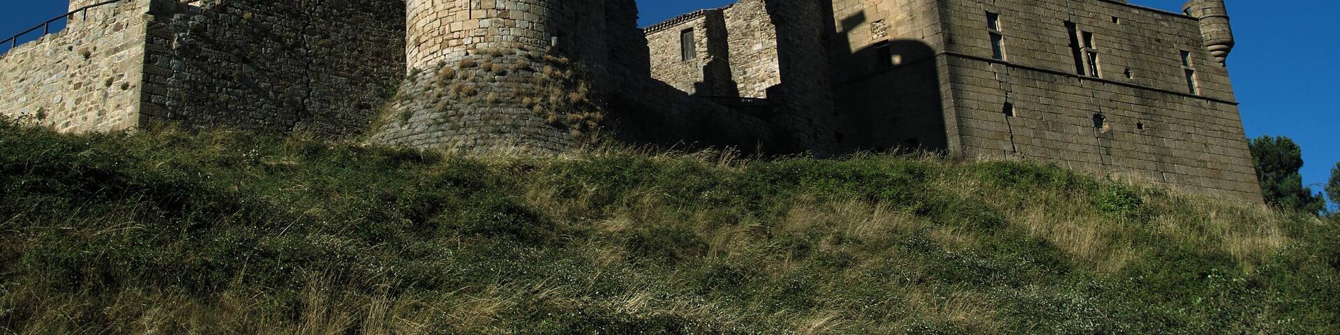 This building is indexed in the Base Mérimée, a database of architectural heritage maintained by the French Ministry of Culture, under the reference PA00103172 .