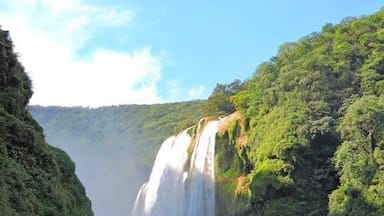 Cascada de Tamul. Aquismon, SLP