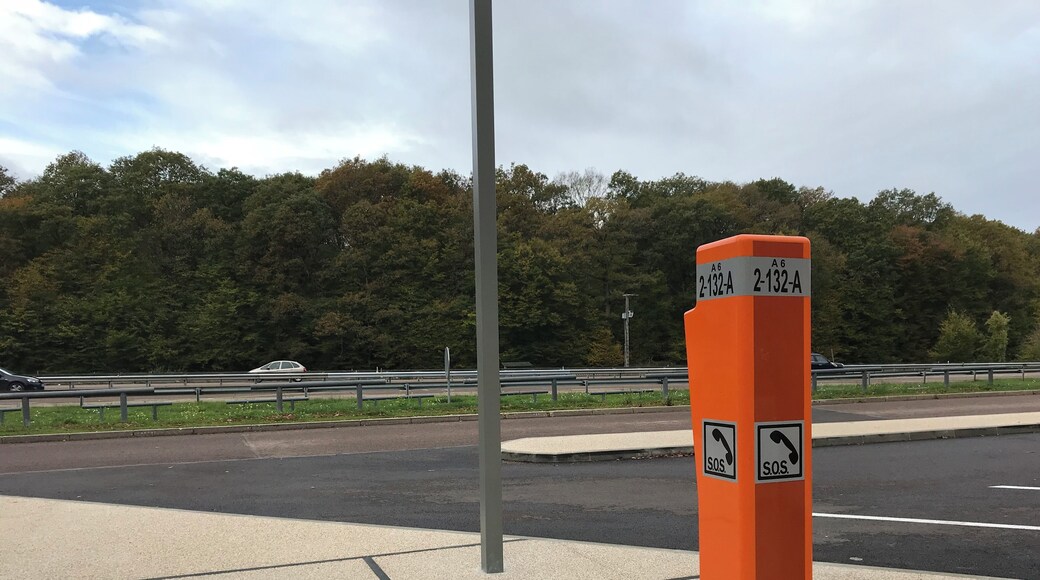 Aire de repos de La Loupière (Béon, Yonne, France) en octobre 2017.