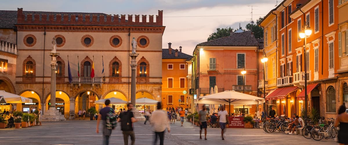 Piazza del Popolo which includes a sunset, a square or plaza and street scenes