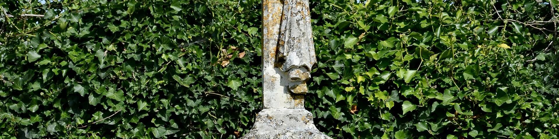 Gravestone situated near the church of Conzac, Saint-Aulais, Charente, Charente, France.