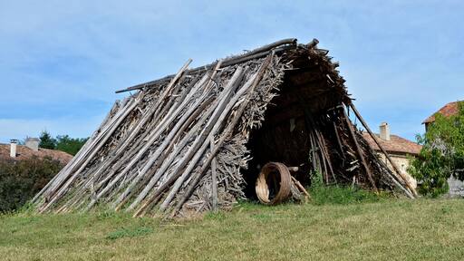 Traditionnal cabin where chestnut circles were made for 19th century barrels in Forêt d'Horte, near Combiers, Charente, France.