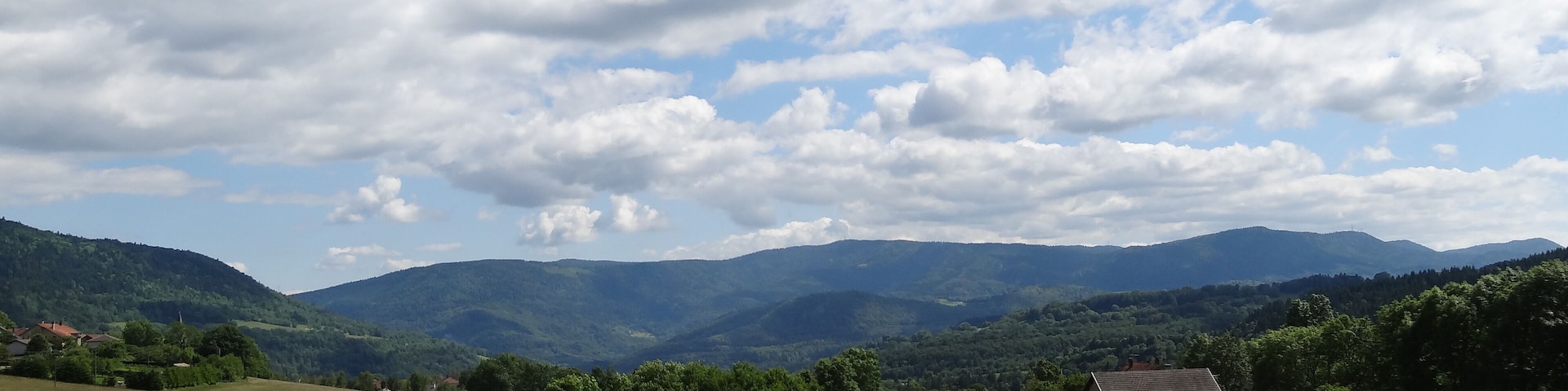 Paysage d'Échallon et sur la vallée alentours.