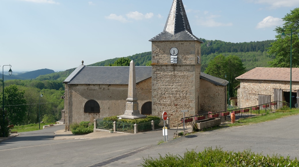 Église Saint-Vincent de Lavoine, dans l'Allier.