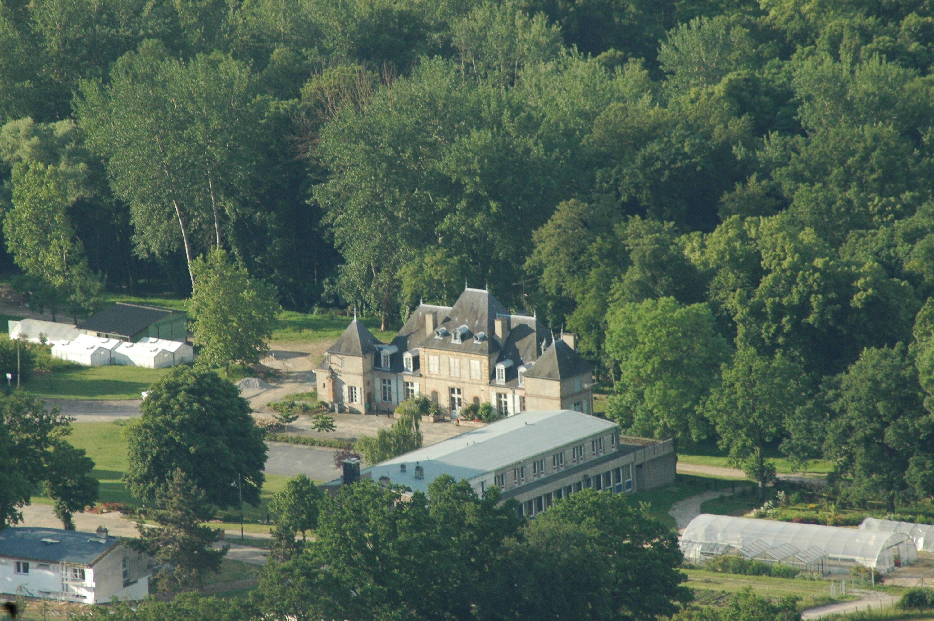 château, lycée agricole (NEUVY,FR03)