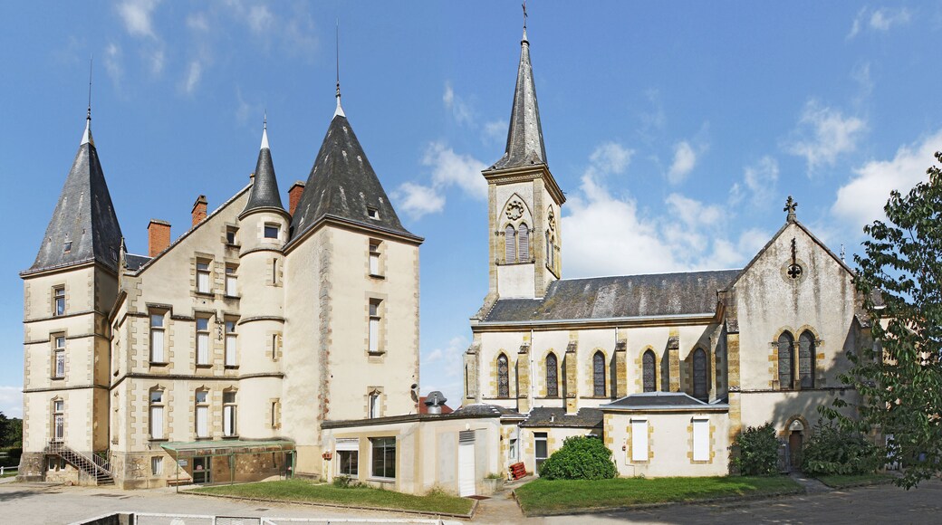 Château et église du Réray