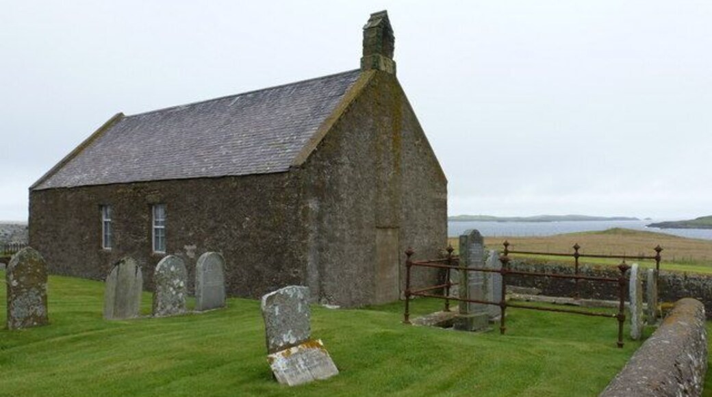 Sandness: disused church at Melby