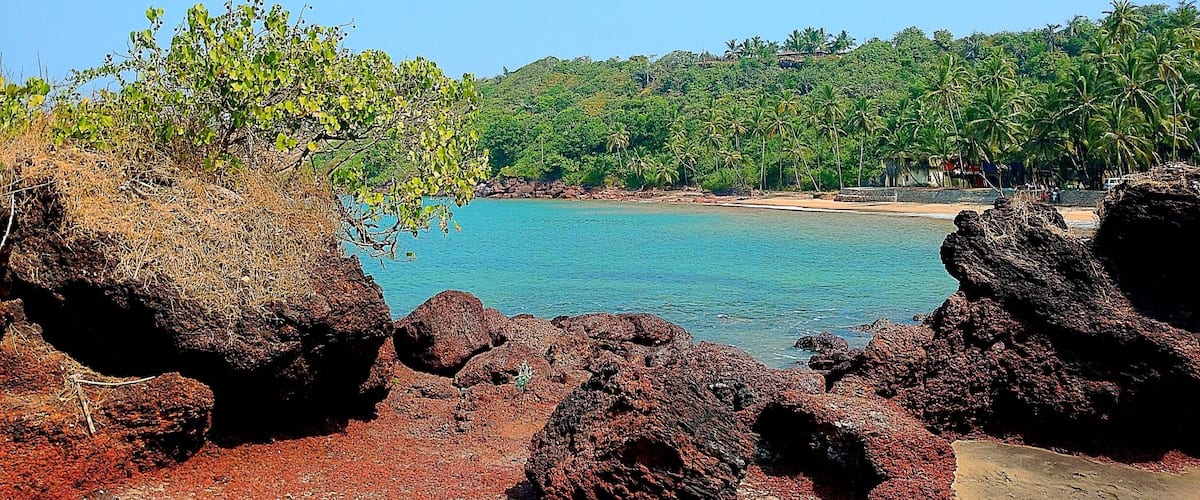 Canaguinim Beach of Quepem Taluka, South Goa - one of the secluded beaches in Goa. This beach is a blend of serene surroundings and crystal clear waters.
#gorgeousbeaches
