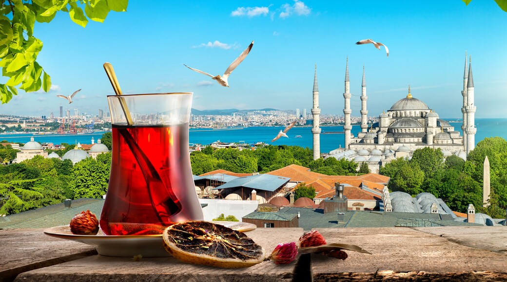 Turkish tea in Istanbul