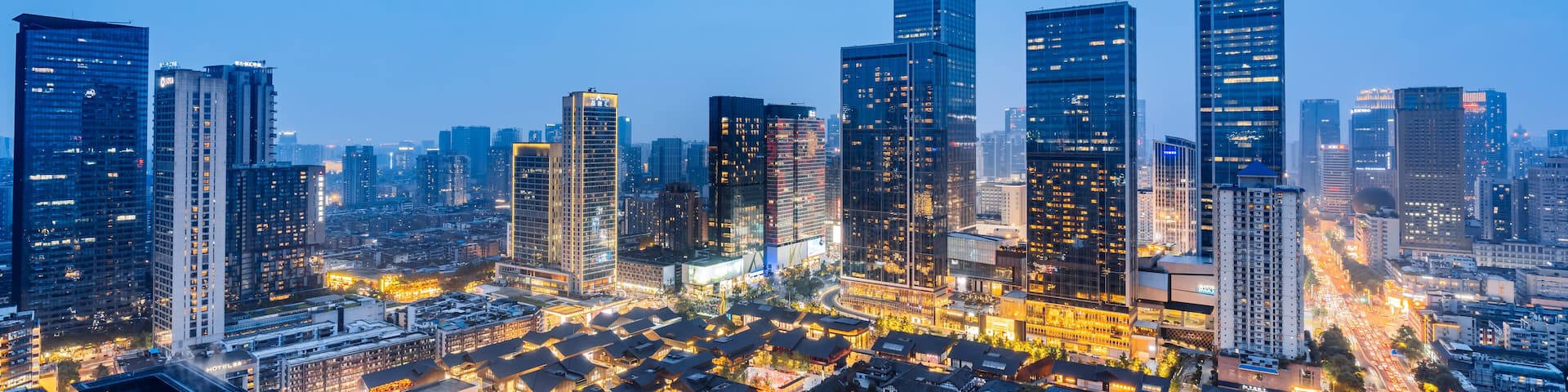 chengdu, skyline, taikoo li, commercial, ifs, pedestrian street, commercial street, city, urban skyline, architecture, night scene, illumination, tall buildings, skyscrapers, sichuan, china, office bu