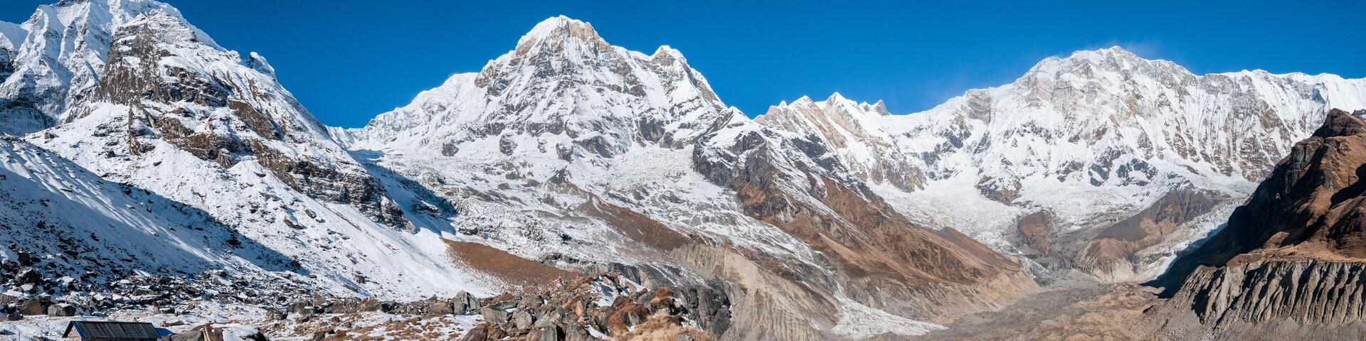 annapurna range in nepal panorama