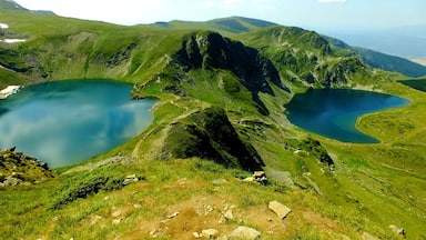 These are two of the Seven Rila Lakes. Their names are: the Eye (Окото) on the left and the Kidney on the right (Бъбрека)