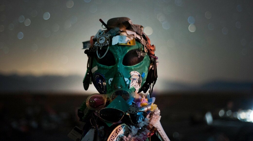 If you are a fan of unique place to camp and watch the night sky for UFOs, definitely check out the UFO Watchtower 2 miles north of Hooper, Colorado. Great place, great stories, great views, and the owner Judy is one of a kind. #camp #colorado #ufo #aliens