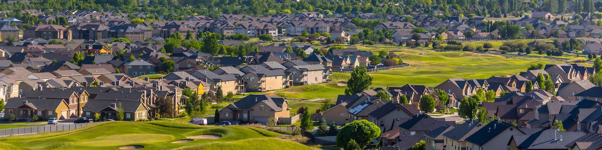 Eagle Mountain houses near golf course