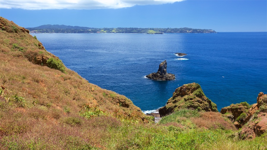 Norfolk Island which includes general coastal views