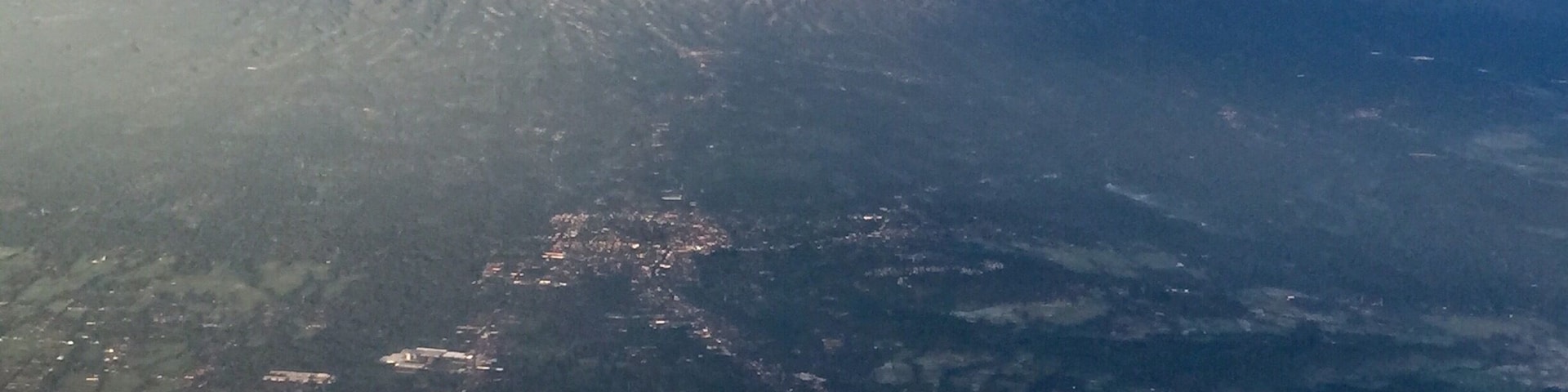 Arriving into the city of Jogyakarta around sunrise witnessing over 10 volcanoes in the area!
Source: Wikipedia
Yogyakarta (/ˌjɒɡjəˈkɑrtə/ or /ˌjoʊɡjəˈkɑrtə/; also Jogja, Jogjakarta) a city and the capital of Yogyakarta Special Region in Java, Indonesia. It is renowned as a center of education (Kota Pelajar), classical Javanese fine art and culture such as batik, ballet, drama, music, poetry, and puppet shows. Yogyakarta was the Indonesian capital during the Indonesian National Revolution from 1945 to 1949. One of the districts in Yogyakarta, Kotagede, was the capital of the Mataram Sultanate between 1575 and 1640. The city is named after the Indian city of Ayodhya from the Ramayana epic. Yogya means "suitable, fit, proper", and karta, "prosperous, flourishing" (i.e., "a city that is fit to prosper").
The Dutch name of the city is Djokjakarta.
#goldenhour