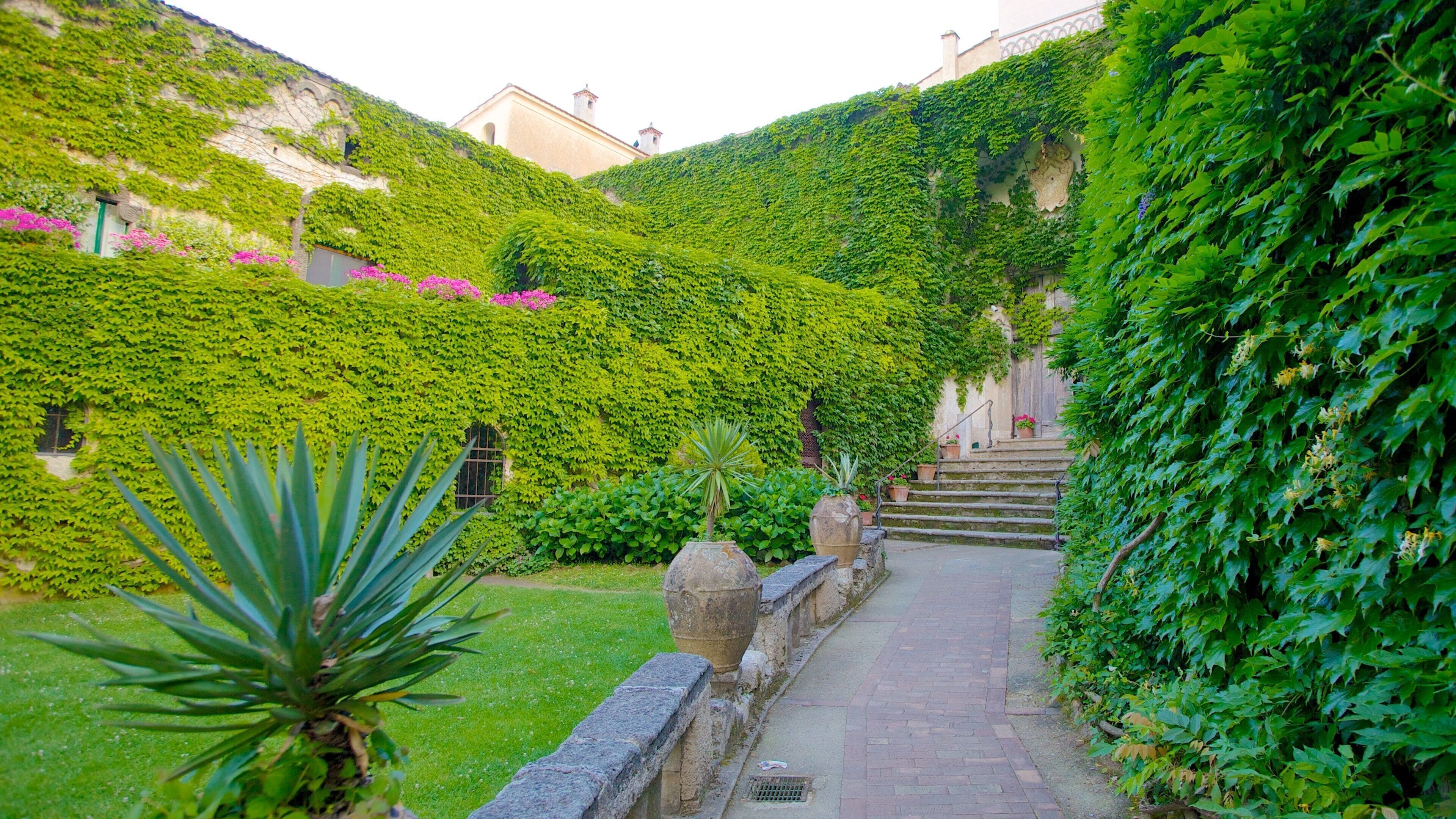 Amalfi Coast which includes a city and a park