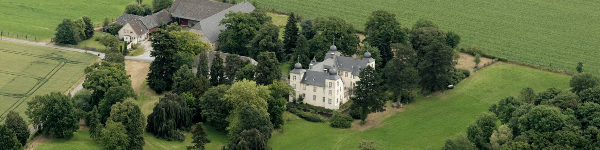 The making of this document was supported by the Community-Budget of Wikimedia Germany. To see other files made with the support of Wikimedia Germany, please see the category Supported by Wikimedia Deutschland.