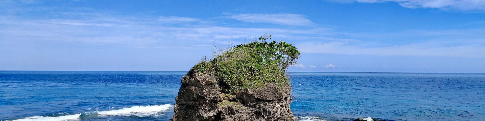 Where the Celebes sea meets the gulf of Davao.
#Mindanao #Governorgeneroso #davaooriental #Philippines