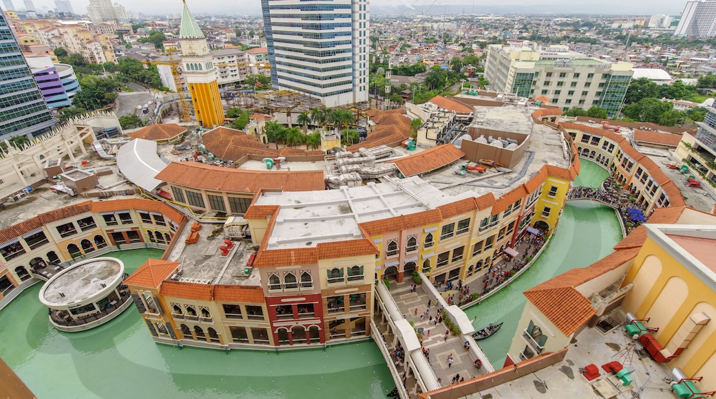 Oct 8, 2017 Panorama view of Venice Piazza Grand Canal Mall from Venice Luxury Residences, Taguig