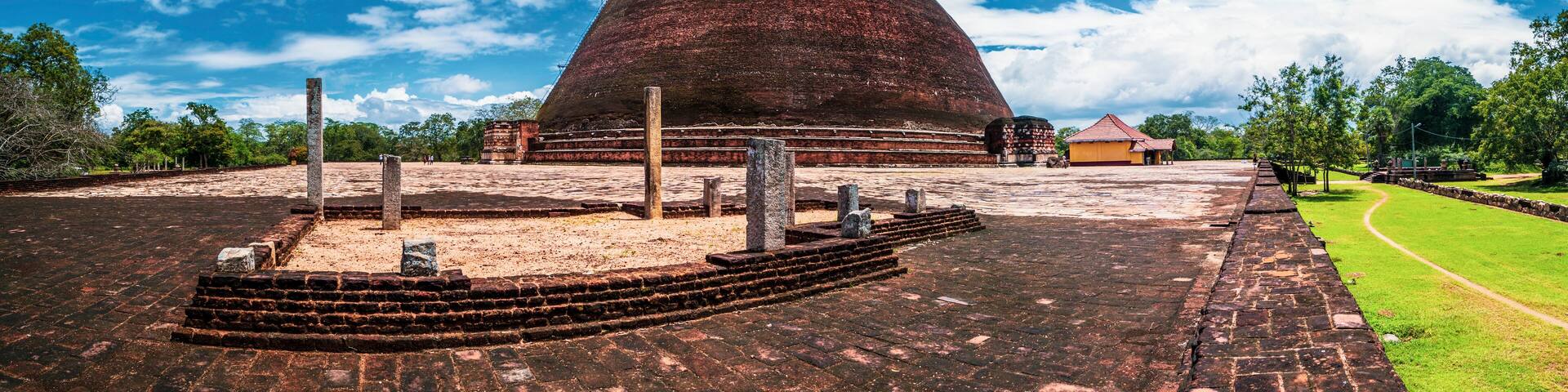 Sacred City of Anuradhapura, Jetvanarama Dagoba, aka Jetvanaramaya Stupa, Cultural Triangle, Sri Lanka, Asia