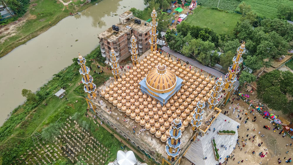201 Dome Mosque. Two hundred and one domed mosque, Tangail, Bangladesh. The most domed mosque in the world. Famous Mosque in Bangladesh. This is one of the top 10 beautiful Mosjid near Dhaka