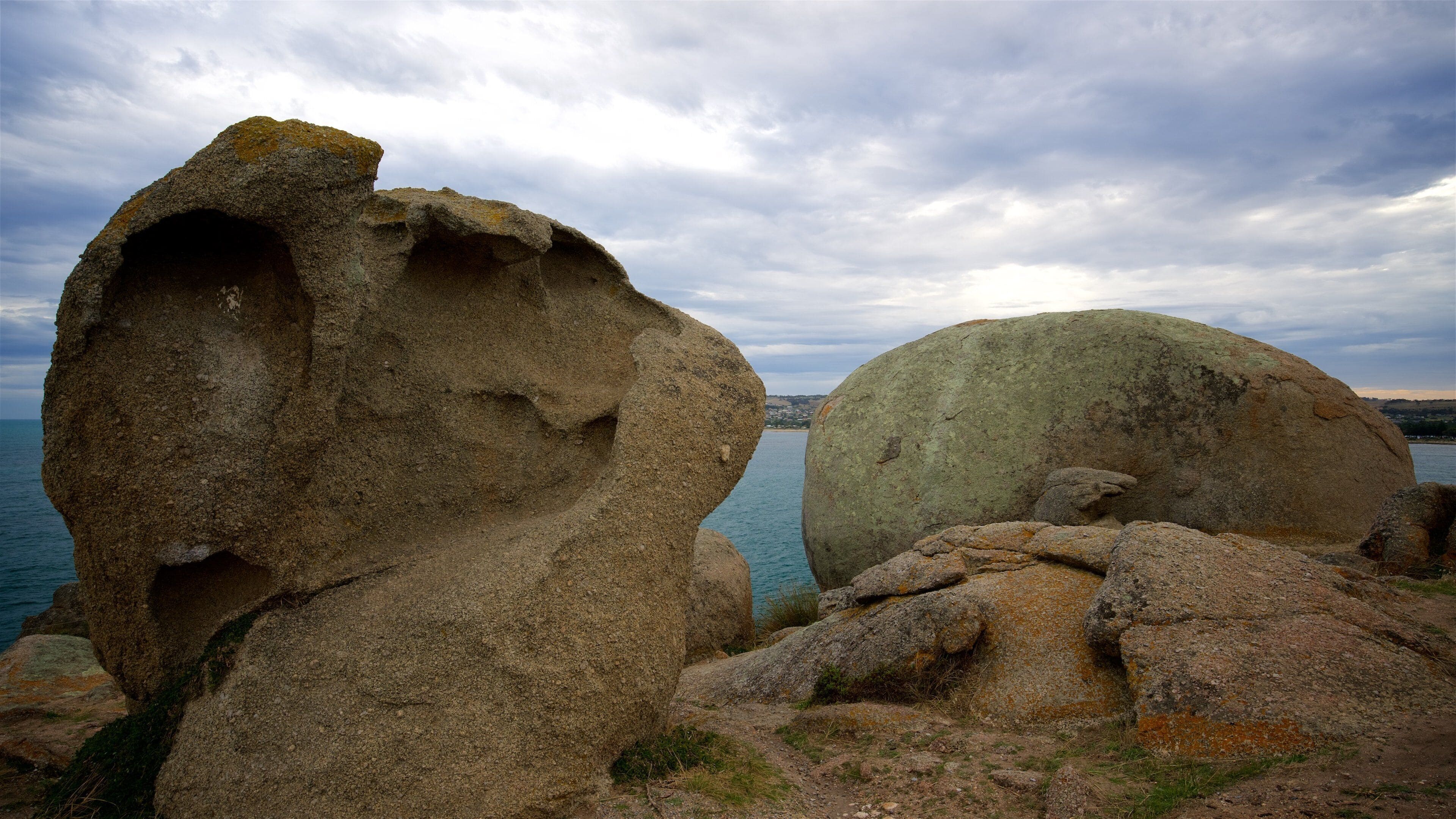 Fleurieu Peninsula which includes general coastal views and rugged coastline