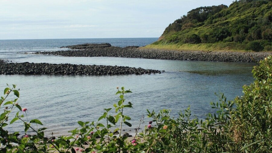 Just past Cathedral Rocks, on the awesome walk from Minnamurra to Kiama, there is a little detour from the walk along a rocky beach.