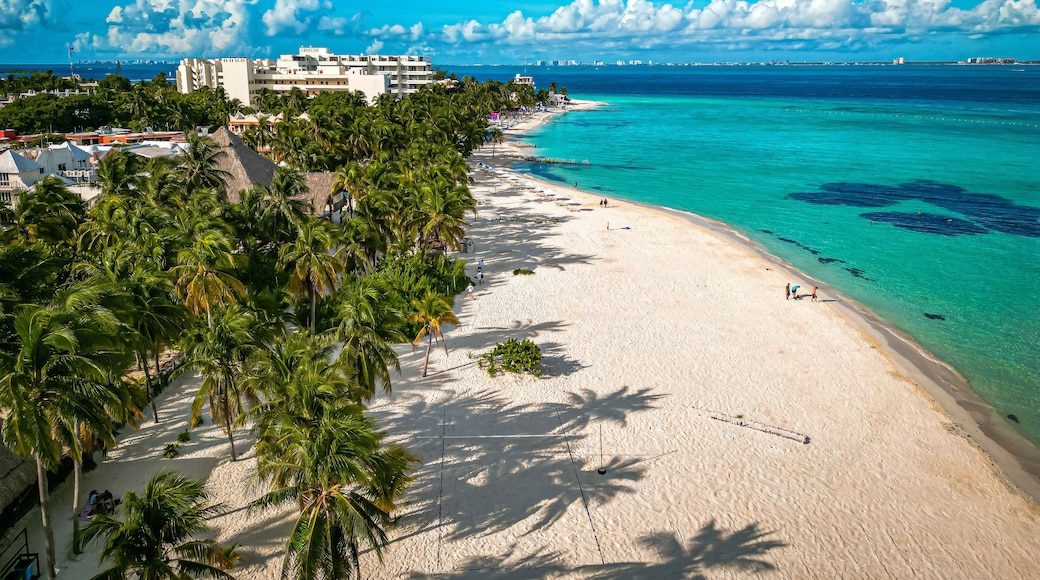 playa, caribe, isla mujeres, México, palmeras, arena blanca, mar turquesa, Cancún, relax, chill, sombras, vacaciones, nubes, tranquilidad