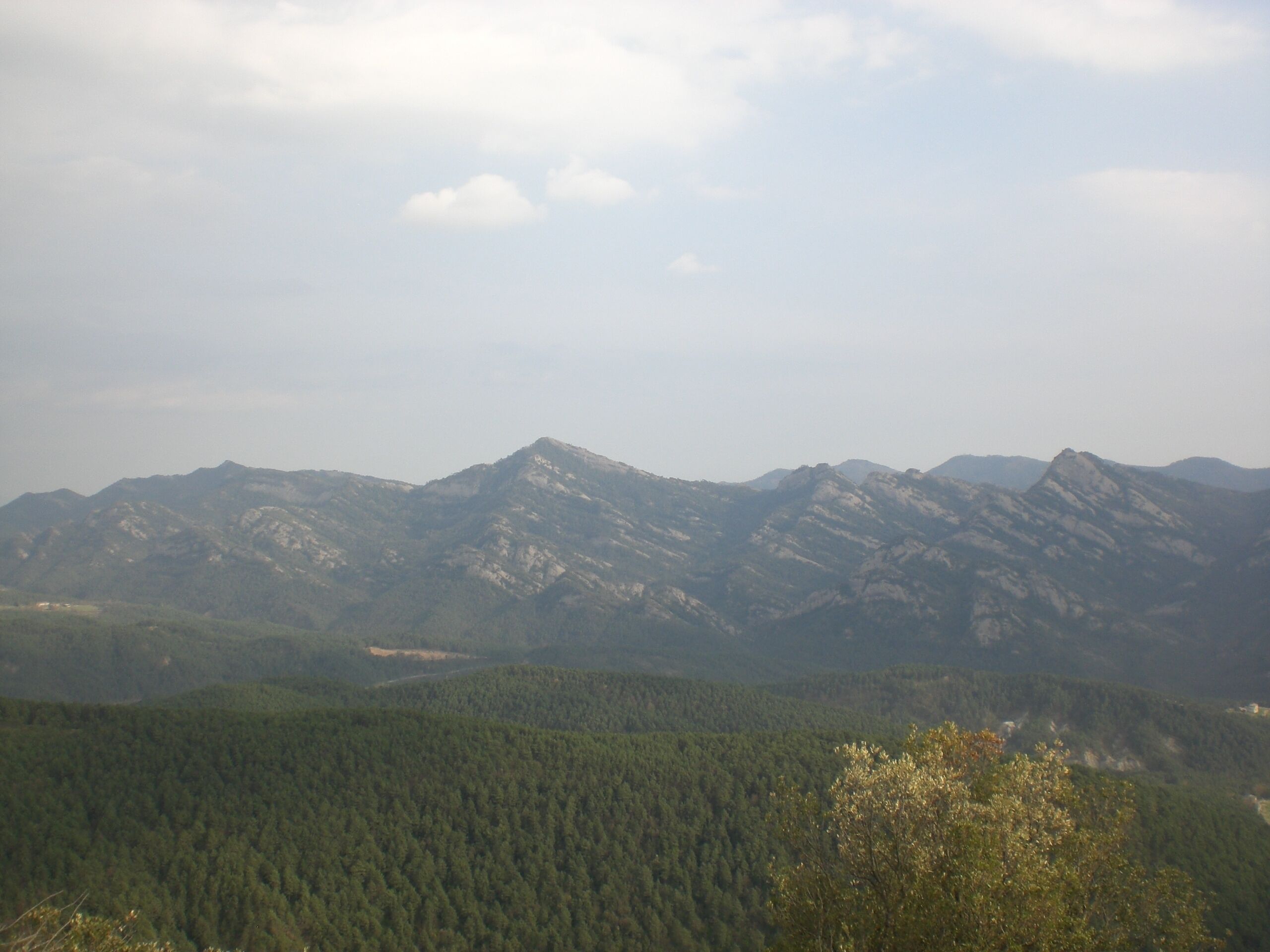 Serra de Picancel des del Castell de Roset, Vilada (abril 2012)