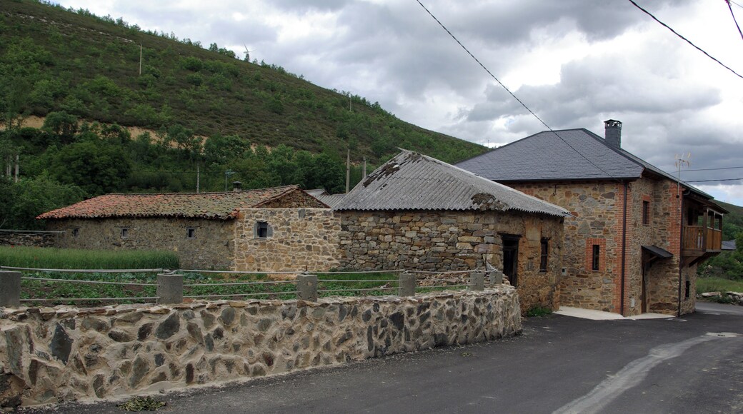Ponjos (Valdesamario, León, Spain).